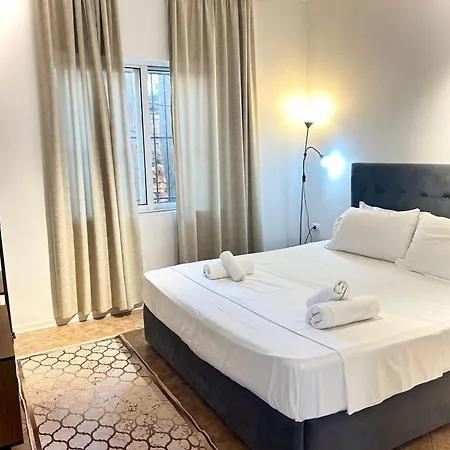 Budget Retreat 3* Tirana