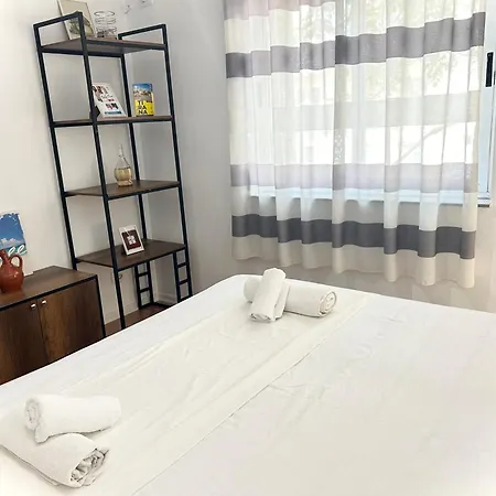 Budget Retreat Hotel 3*