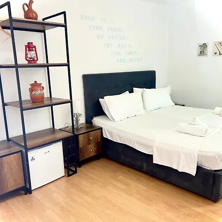 Hotel Budget Retreat
